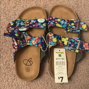 Little girl sandals size small